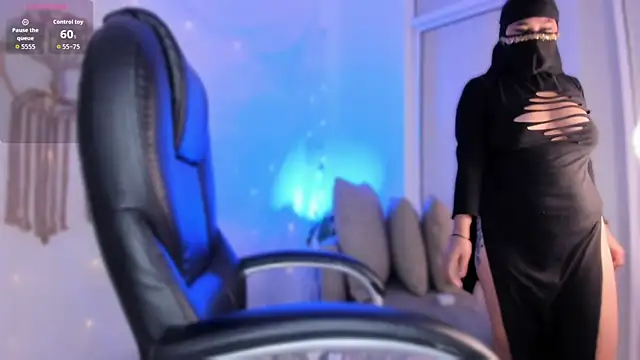 Snapshot of May_hadi chatting on November 10, 2025, 2:38 am May hadi online show from November 10, 2025, 2:38 am