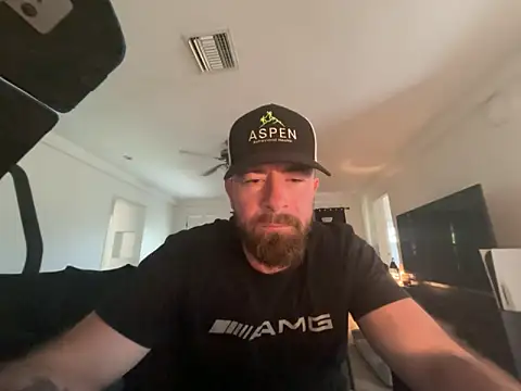 biggdickbandit92 online show from June 3, 2026, 1:56 pm