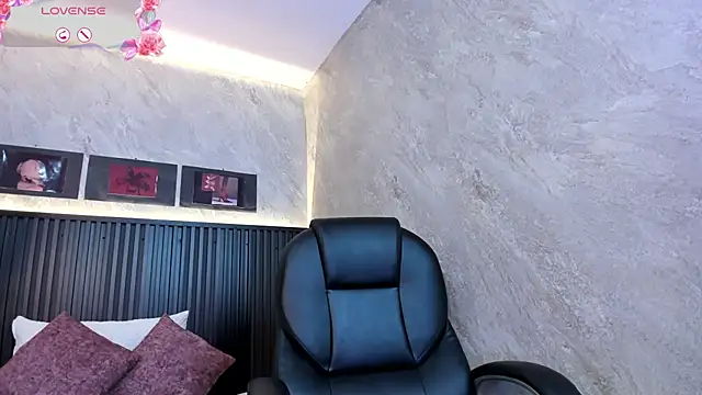 Snapshot of dark__nymph chatting on September 12, 2025, 12:27 pm dark nymph online show from September 12, 2025, 12:27 pm