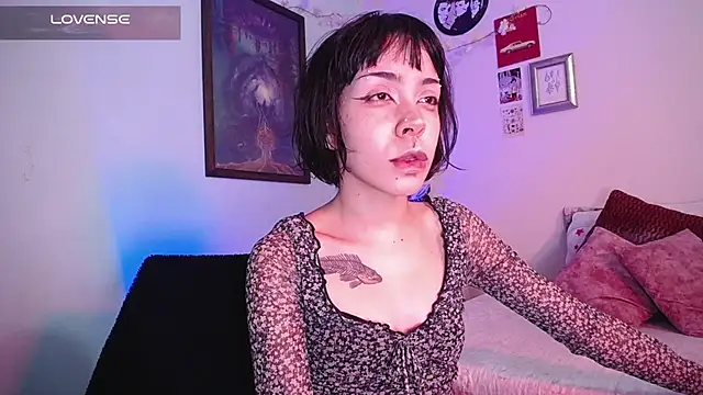 dark  nymph online show from July 7, 2026, 7:28 pm