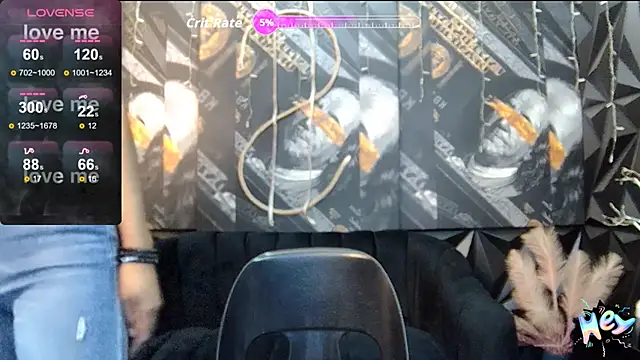 Lilmisbaddyxxx online show from November 11, 2025, 4:35 pm