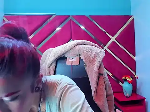 Kataleya Luck online show from November 16, 2025, 3:44 am