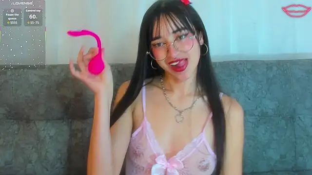 Snapshot of _Amatista_Fire chatting on November 7, 2025, 1:26 pm Amatista Fire online show from November 7, 2025, 1:26 pm