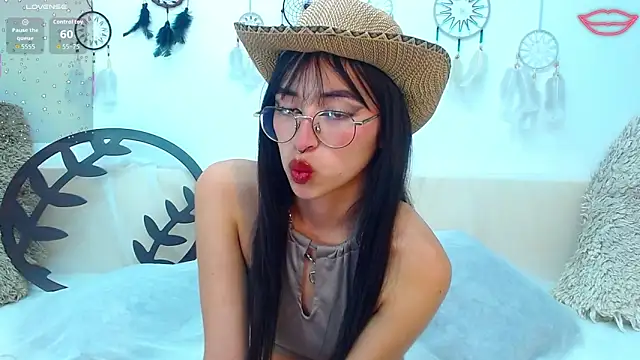 Snapshot of _Amatista_Fire chatting on October 11, 2025, 1:34 pm Amatista Fire online show from October 11, 2025, 1:34 pm