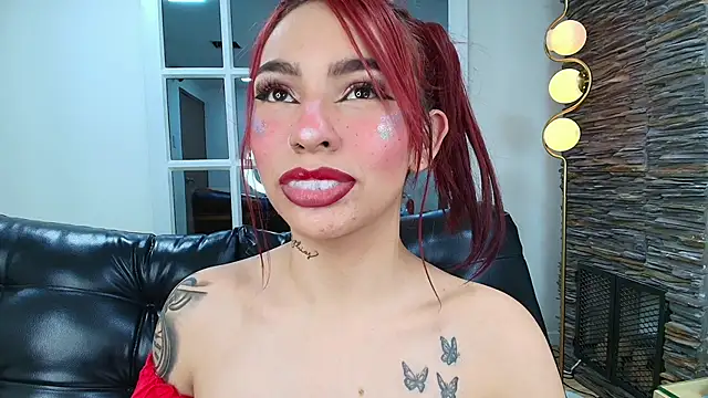 Snapshot of miss___abigail chatting on October 11, 2025, 2:45 am miss abigail online show from October 11, 2025, 2:45 am