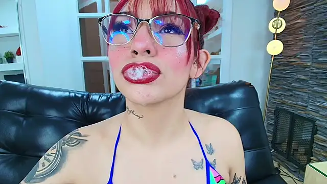 Snapshot of miss___abigail chatting on October 21, 2025, 6:07 pm miss abigail online show from October 21, 2025, 6:07 pm