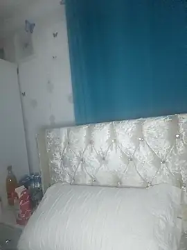 Angeldelightt online show from February 5, 2026, 9:21 pm