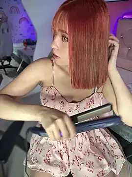 Snapshot of Alysson_LS chatting on September 14, 2025, 2:12 am Alysson LS online show from September 14, 2025, 2:12 am