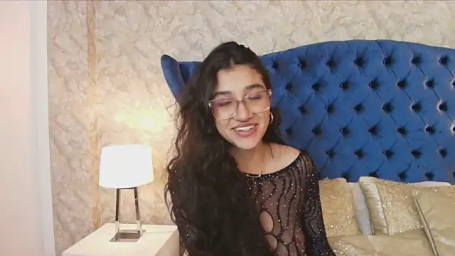 Snapshot of ValentiinaCruz chatting on January 5, 2026, 8:56 pm ValentiinaCruz online show from January 5, 2026, 8:56 pm