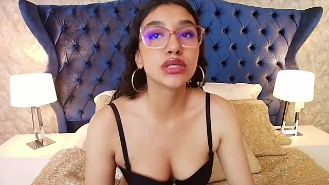 Snapshot of ValentiinaCruz chatting on February 26, 2026, 9:15 pm ValentiinaCruz online show from February 26, 2026, 9:15 pm