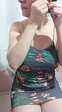 Snapshot of _SexyPetite_ chatting on December 19, 2025, 8:00 pm SexyPetite online show from December 19, 2025, 8:00 pm