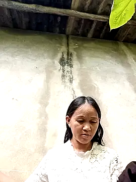 MaiHoa69 online show from October 2, 2025, 2:48 am