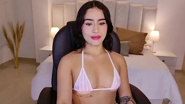 Saskia litt online show from January 13, 2026, 4:16 am