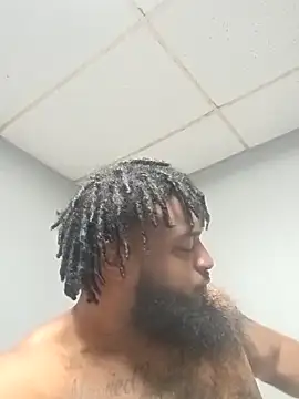 Longthickdick33 online show from November 4, 2025, 5:06 pm