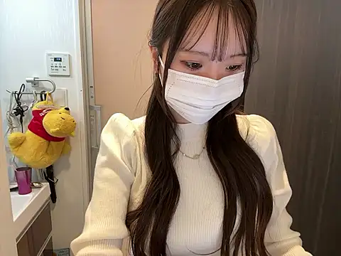 nano-da-u online show from October 29, 2025, 6:51 pm