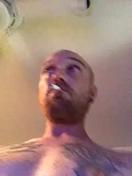 nathanlewrbsn online show from September 27, 2025, 8:09 am