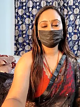 Cute-lusi online show from November 20, 2025, 7:36 pm