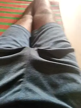 hotboy43339 online show from September 27, 2025, 4:07 am