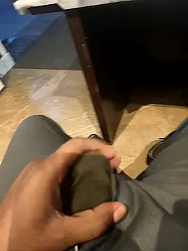 hotboy43339 online show from November 2, 2025, 2:27 am