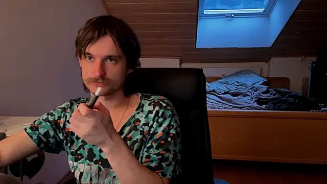 Bez3ybik online show from April 18, 2026, 5:37 pm