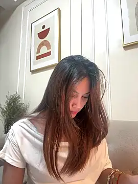 LanySylvia online show from January 10, 2026, 2:23 pm