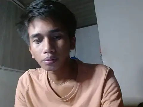 charlie0728 online show from November 20, 2025, 7:25 pm