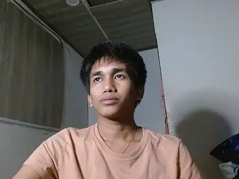 charlie0728 online show from November 19, 2025, 3:34 pm