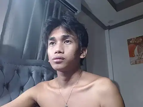 charlie0728 online show from September 12, 2025, 9:53 am