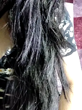 Snapshot of pihu099 chatting on November 11, 2025, 5:52 pm pihu099 online show from November 11, 2025, 5:52 pm