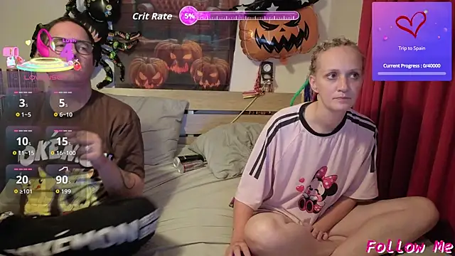 lisa yummi online show from October 17, 2025, 10:33 pm