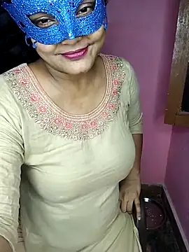 MEERAcle online show from September 27, 2025, 10:05 pm