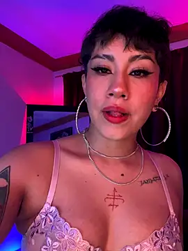 Snapshot of ZahaRose chatting on October 16, 2025, 1:25 am ZahaRose online show from October 16, 2025, 1:25 am