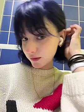 Only April online show from April 2, 2026, 3:46 am