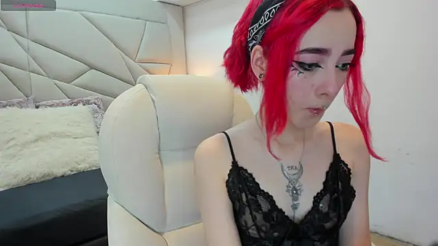 Snapshot of persefone_333 chatting on September 9, 2025, 8:51 pm persefone 333 online show from September 9, 2025, 8:51 pm