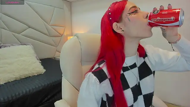 Snapshot of persefone_333 chatting on September 13, 2025, 8:09 pm persefone 333 online show from September 13, 2025, 8:09 pm