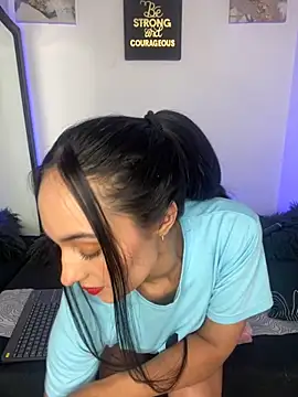 Snapshot of fetish_foot_ chatting on October 8, 2025, 4:40 pm fetish foot online show from October 8, 2025, 4:40 pm