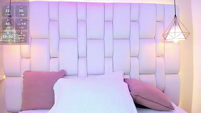 Snapshot of HannaPotther chatting on November 15, 2025, 11:36 am HannaPotther online show from November 15, 2025, 11:36 am