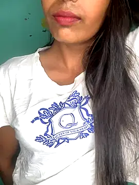 Snapshot of Priya_baby0 chatting on September 21, 2025, 5:51 pm Priya baby0 online show from September 21, 2025, 5:51 pm