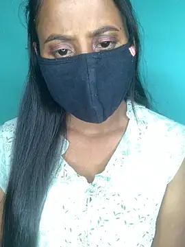 Snapshot of Priya_baby0 chatting on October 19, 2025, 5:48 pm Priya baby0 online show from October 19, 2025, 5:48 pm