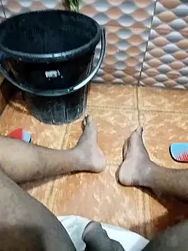 ssmalik808 online show from December 21, 2025, 9:15 pm