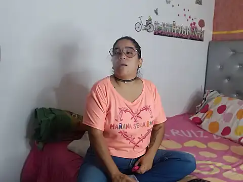 Snapshot of suueetadaira chatting on October 5, 2025, 4:20 pm suueetadaira online show from October 5, 2025, 4:20 pm