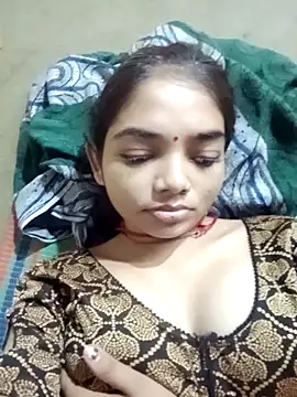 Snapshot of Hitsda chatting on September 15, 2025, 1:17 am Hitsda online show from September 15, 2025, 1:17 am