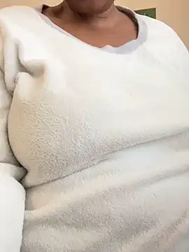 Ebonyboobsmilk online show from December 5, 2025, 4:55 am