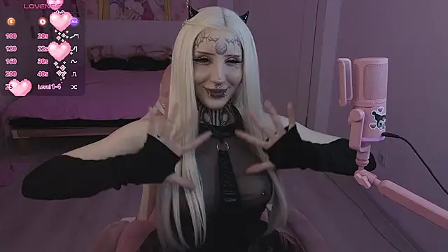 Snapshot of Nana_stolass chatting on March 7, 2026, 11:16 am Nana stolass online show from March 7, 2026, 11:16 am