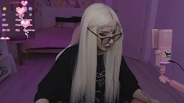 Snapshot of Nana_stolass chatting on March 12, 2026, 10:19 am Nana stolass online show from March 12, 2026, 10:19 am