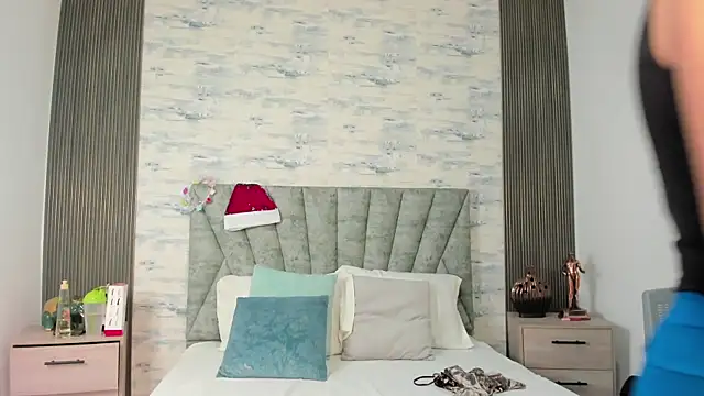 Snapshot of ShanelEvans chatting on December 5, 2025, 6:50 pm ShanelEvans online show from December 5, 2025, 6:50 pm