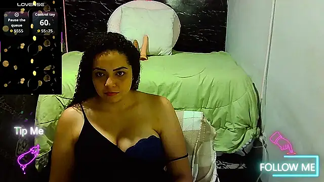  naughty milf online show from April 4, 2026, 5:03 am