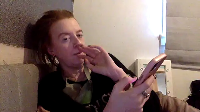 Snapshot of Bellababexox chatting on April 24, 2026, 3:14 pm Bellababexox online show from April 24, 2026, 3:14 pm