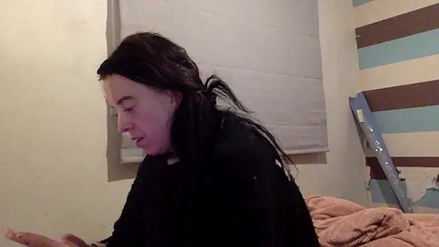 Snapshot of Bellababexox chatting on April 25, 2026, 3:20 am Bellababexox online show from April 25, 2026, 3:20 am