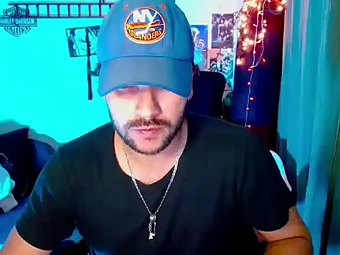 Snapshot of cortelioni_massimo_ chatting on November 13, 2025, 2:59 am cortelioni massimo online show from November 13, 2025, 2:59 am